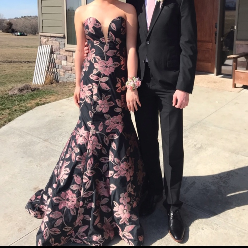 Jovani Prom Dress (negotiable)